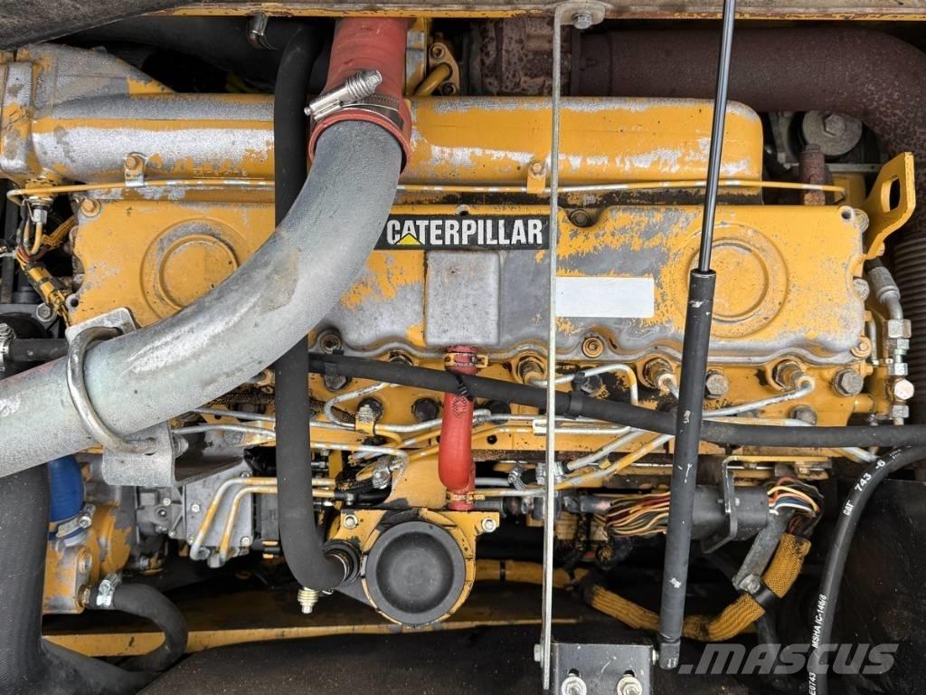 CAT M 318 C Mobilbagger