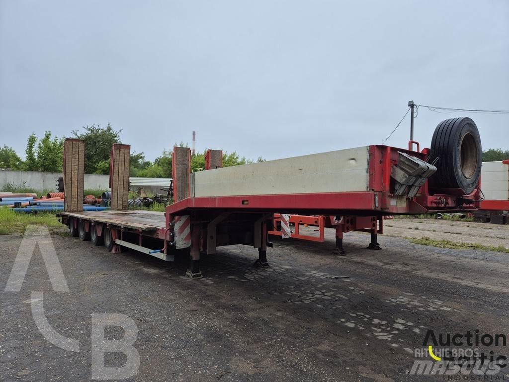 HRD STL M4N Curtainsiderauflieger
