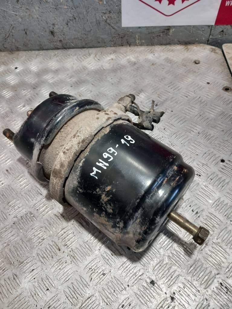 MAN TGM  81504106935 Bremsen