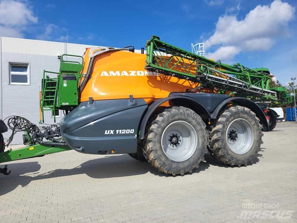 Amazone UX 11200 Anhängespritzen