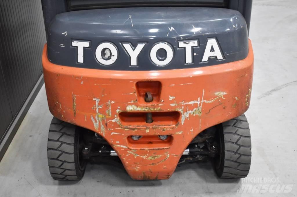 Toyota 8FBM16T Elektrostapler