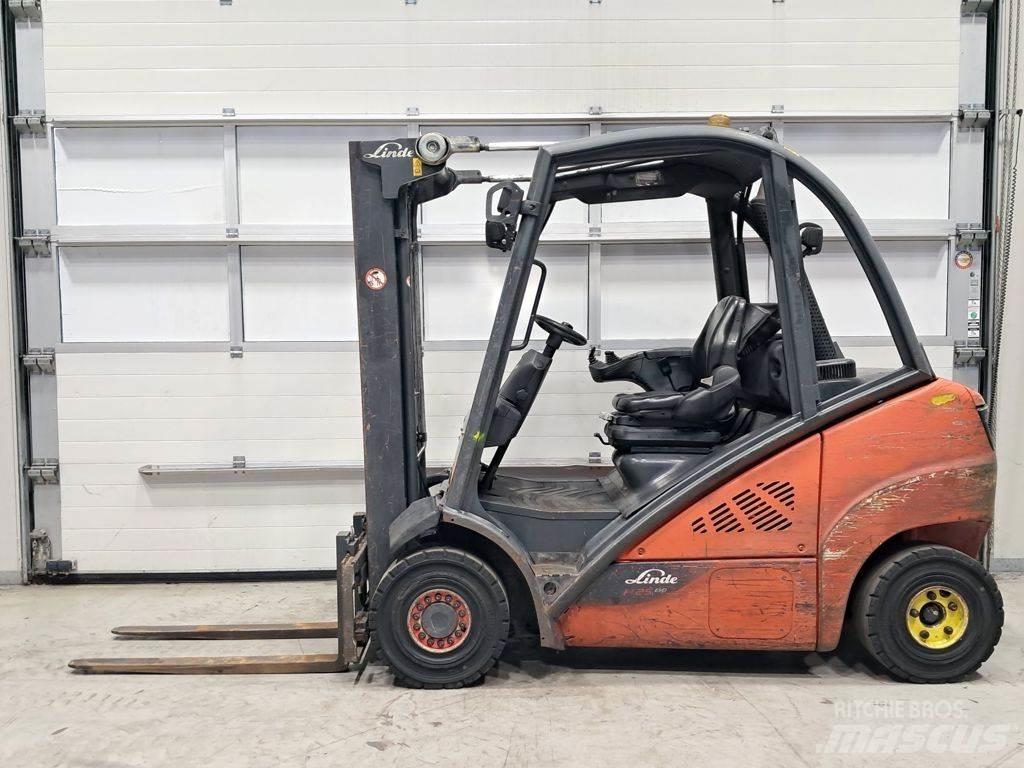 Linde H25D-02 Dieselstapler