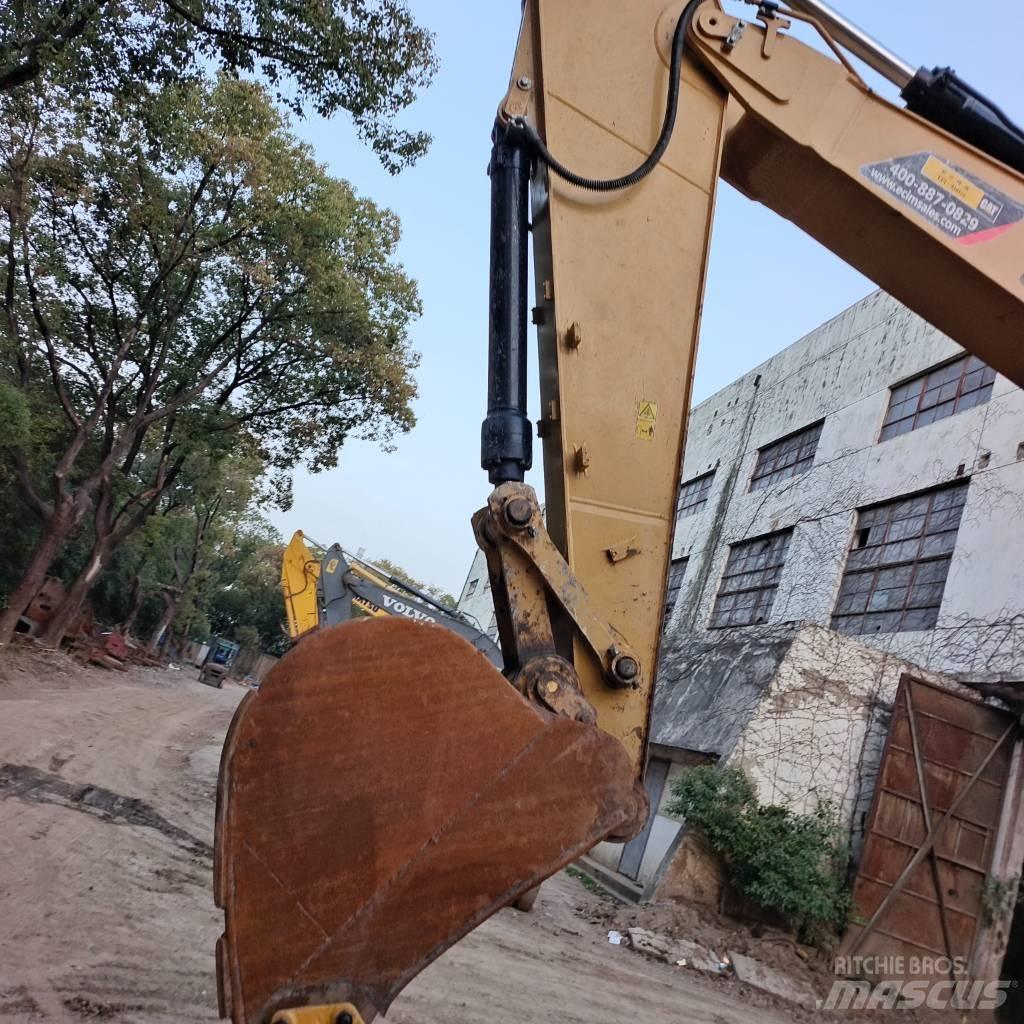 CAT 330GC Raupenbagger