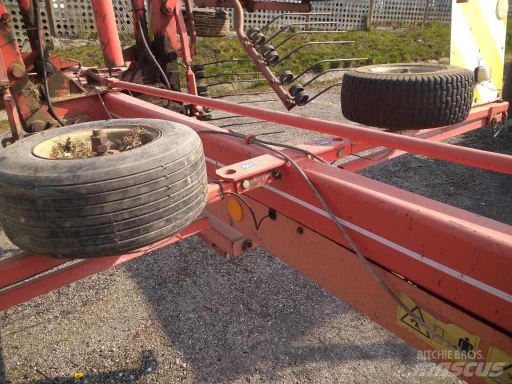 Kuhn GA 7301 Schwader