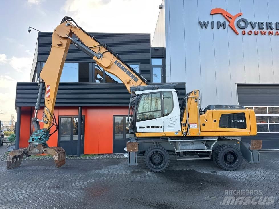 Liebherr LH 30 M Materialumschlag