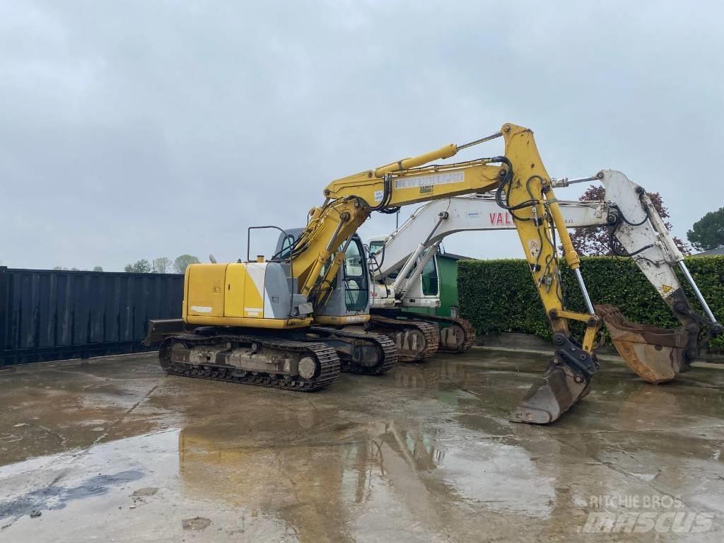 New Holland E 145 Raupenbagger