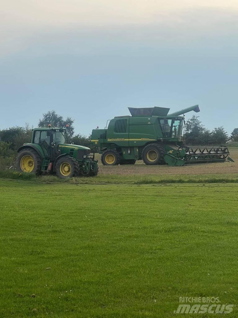 John Deere 9780 CTS Mähdrescher