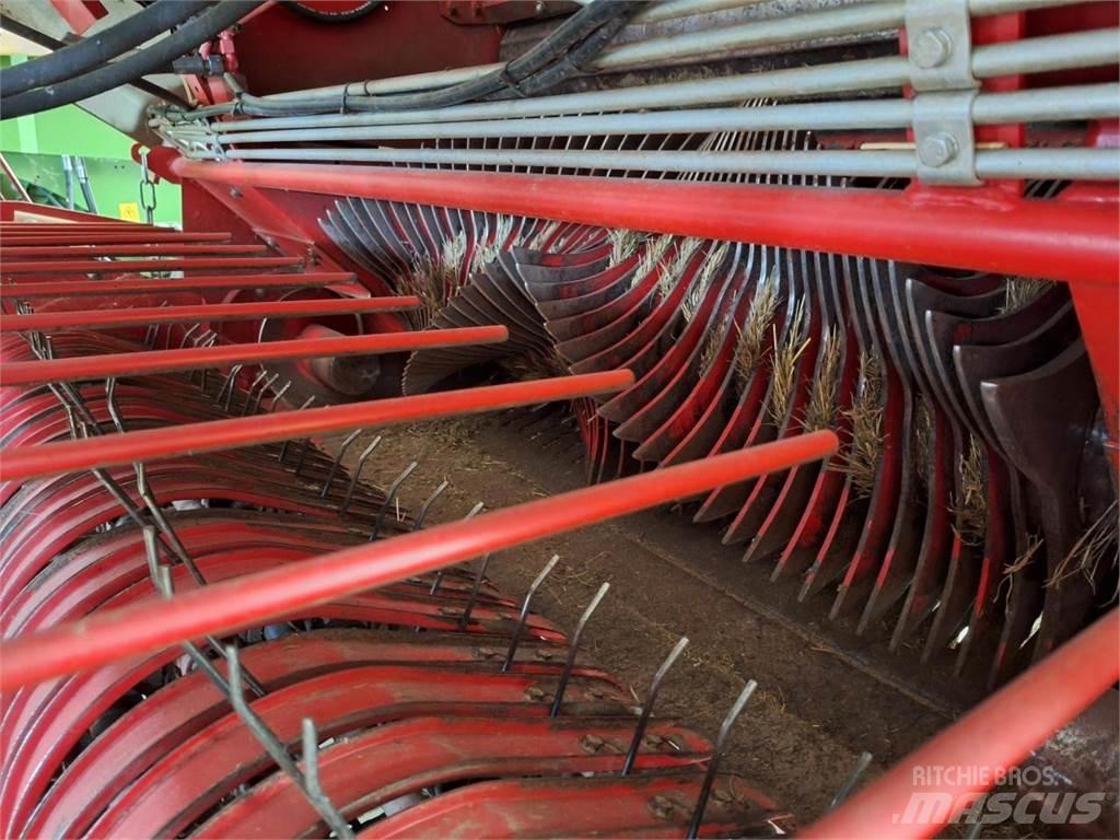 Lely RP 245 Profi Rundballenpressen