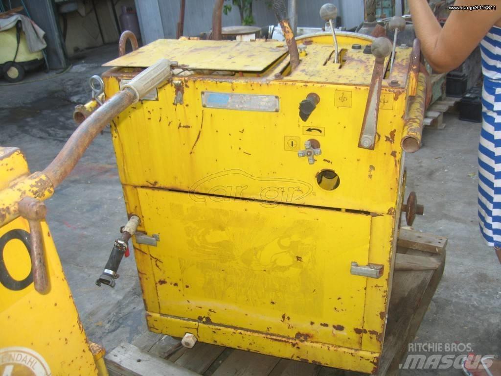 Hanix K F 30 600 XIL Asphalt Maschinen Zubehör