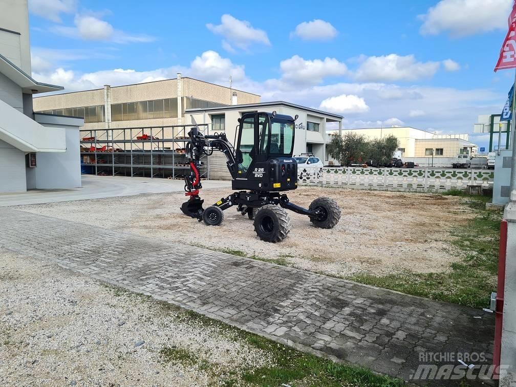 Euromach R25 Spezialbagger