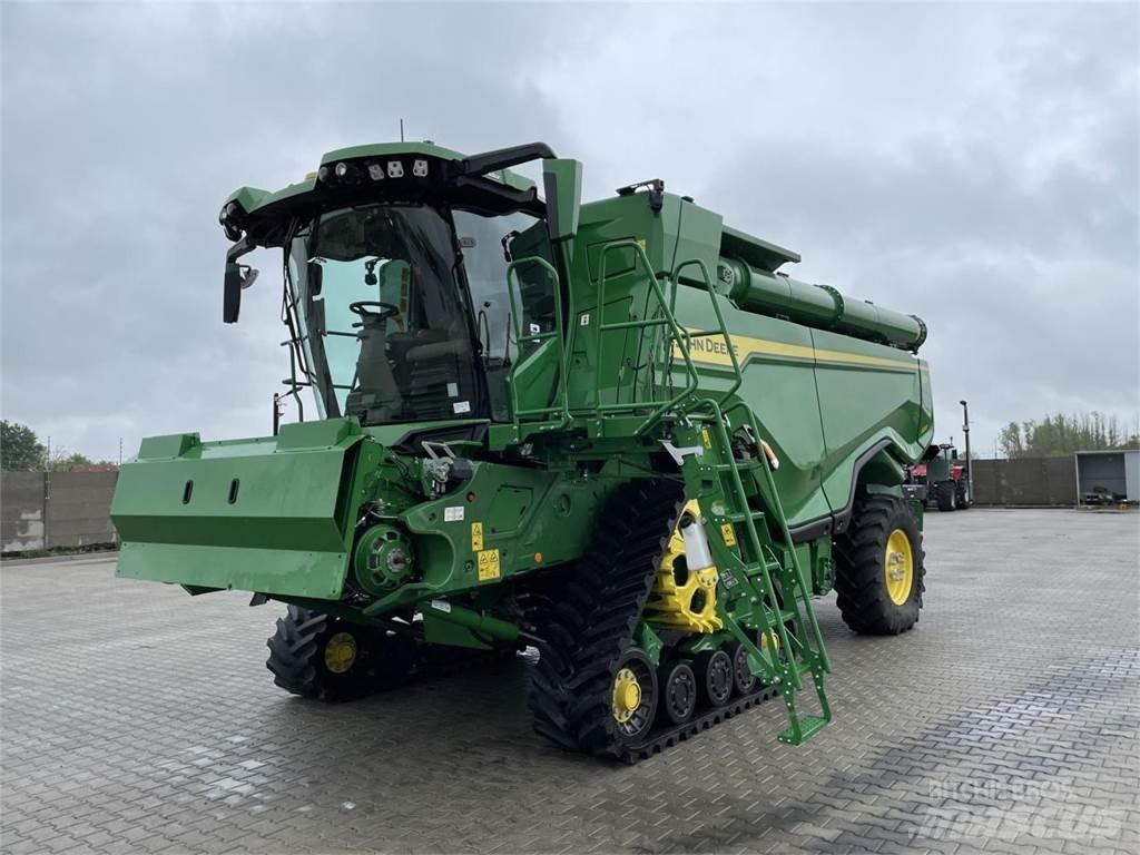 John Deere X9 - 1100 Mähdrescher