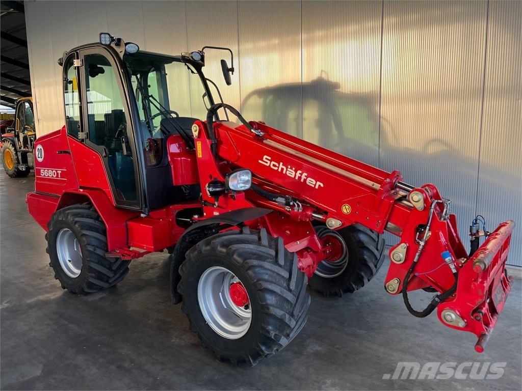 Schäffer 5680 T Radlader