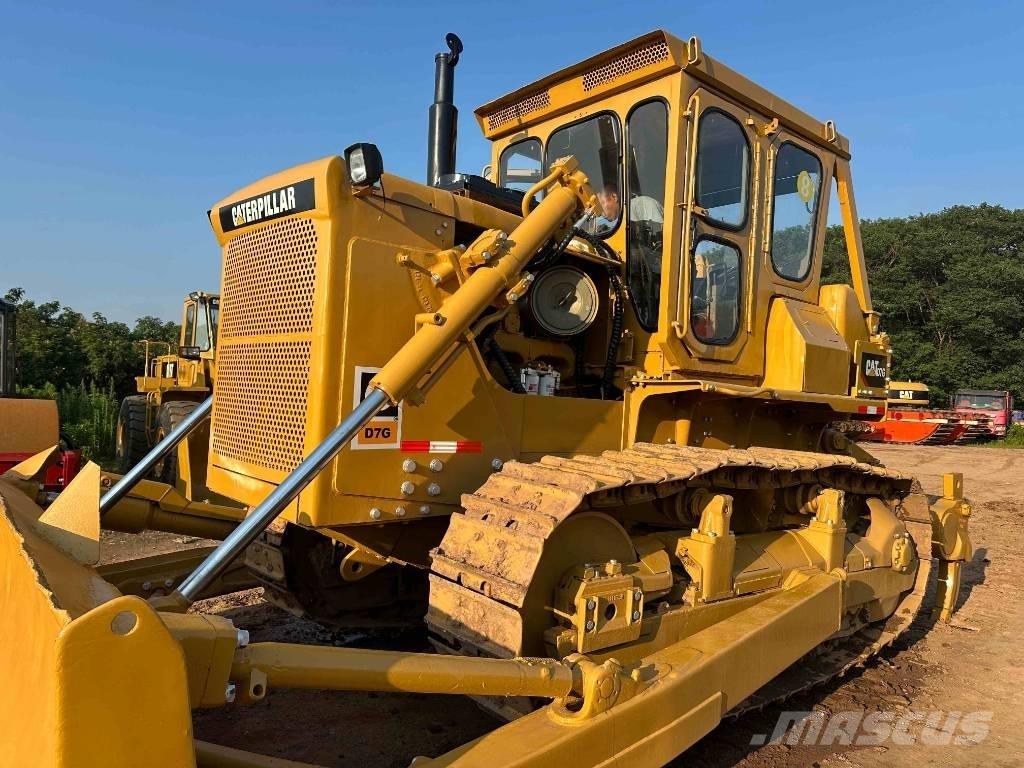 CAT D7G Bulldozer