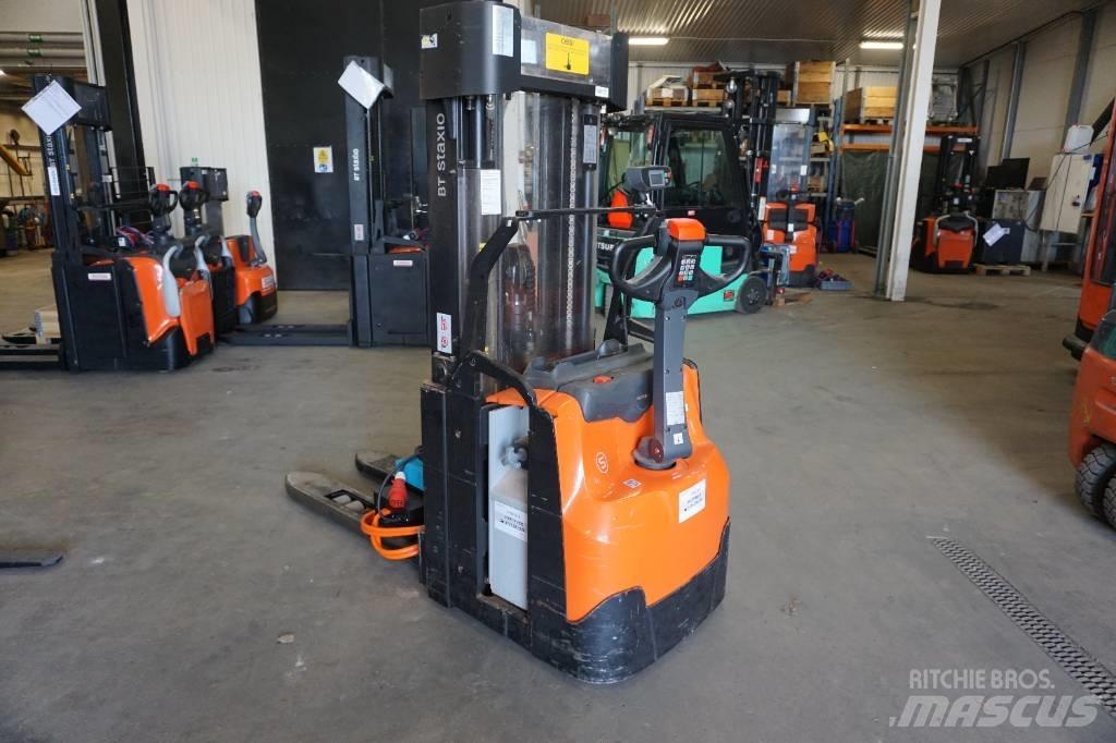 Toyota SWE160L Deichselstapler