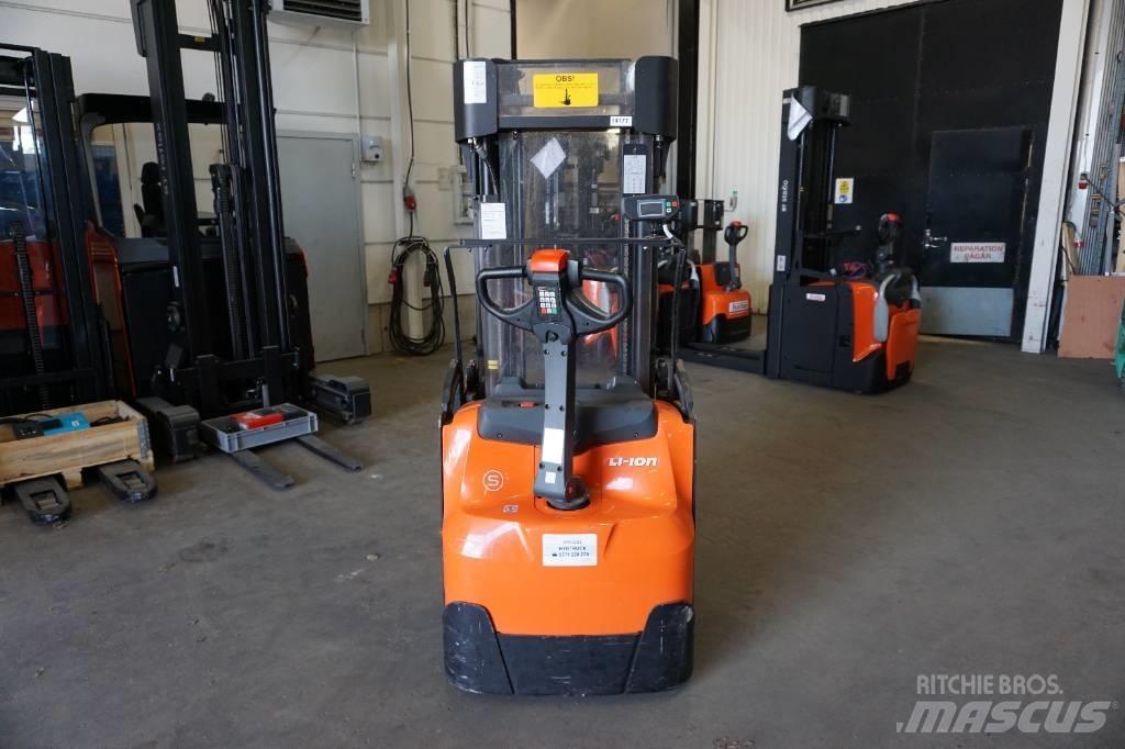Toyota SWE160L Deichselstapler