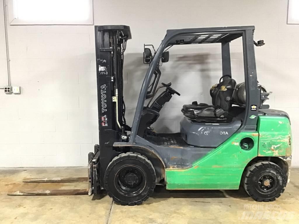 Toyota 8 FG U 25 Andere Gabelstapler