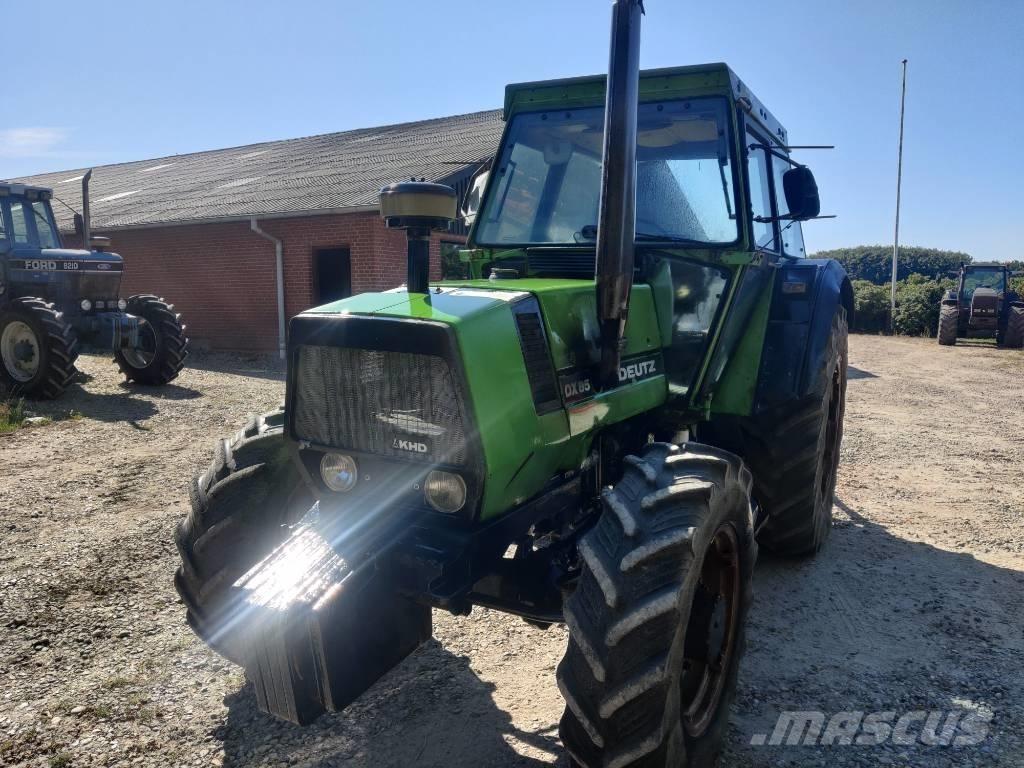 Deutz DX 85 ALLRAD Traktoren