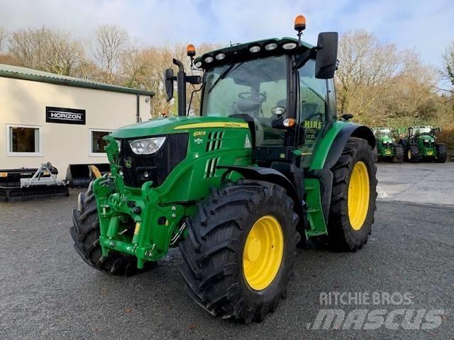 John Deere 6130 R Traktoren