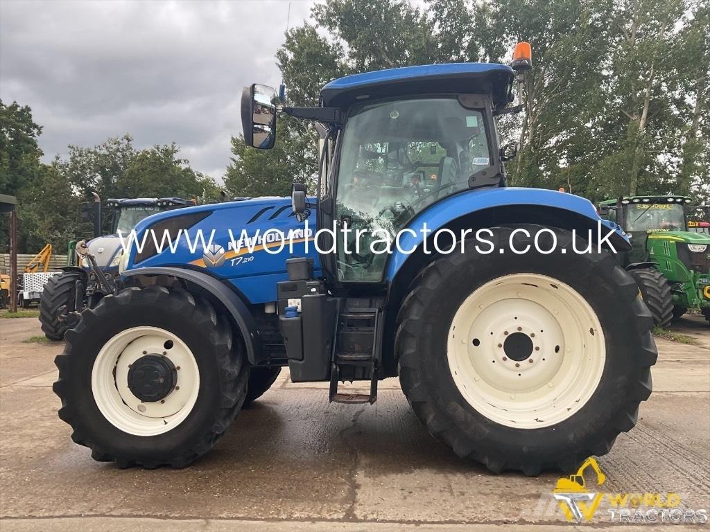 New Holland T 7.210 Traktoren