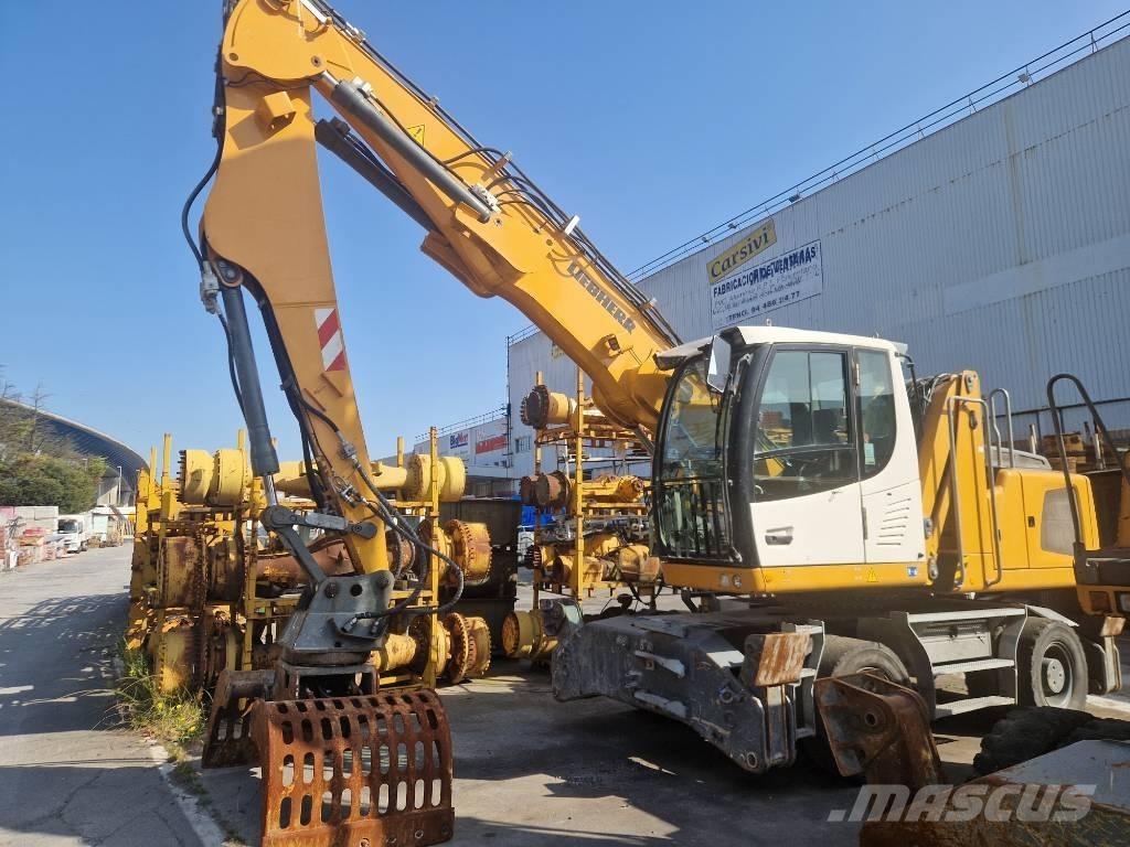 Liebherr LH 22 M Materialumschlag
