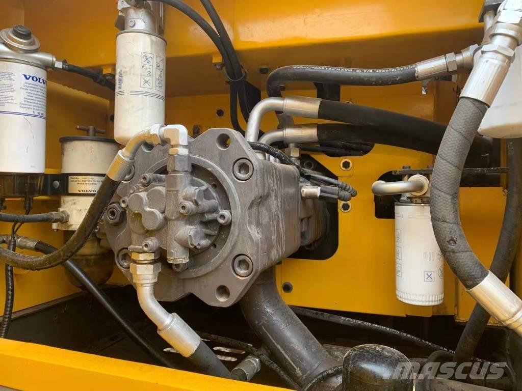 Volvo EC 300 D Raupenbagger