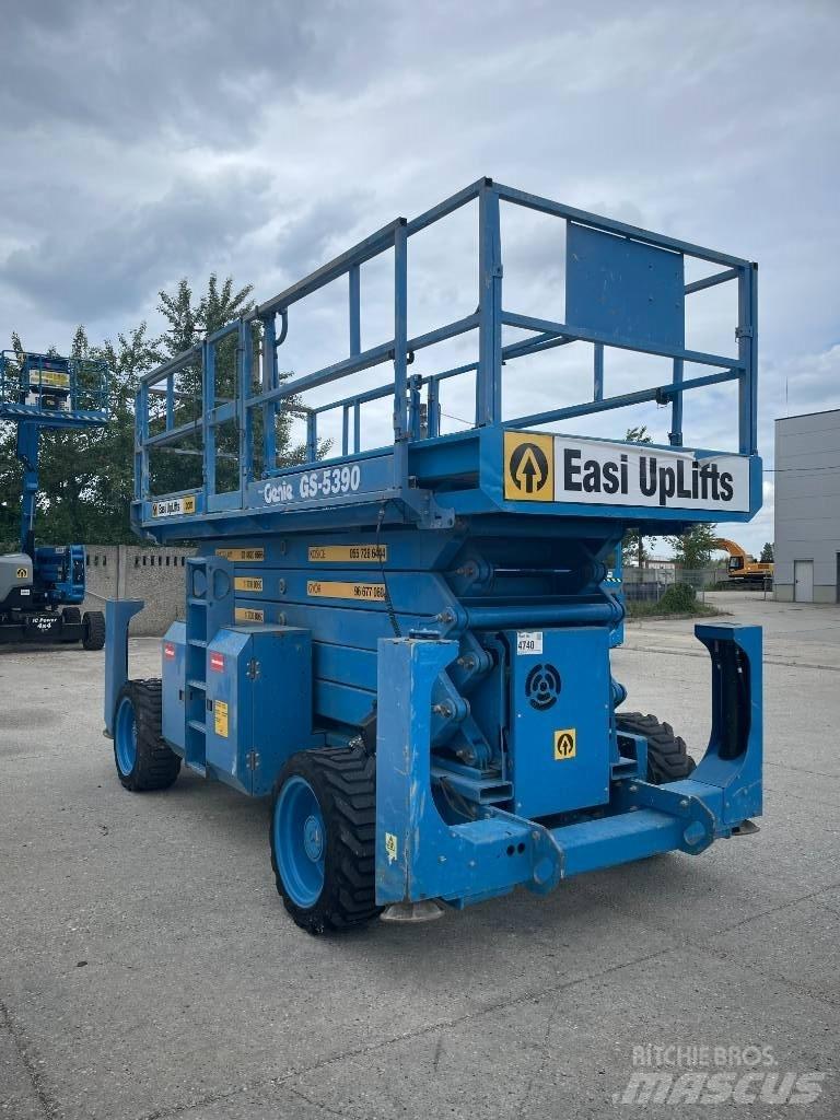 Genie GS 5390 RT Scheren-Arbeitsbühnen
