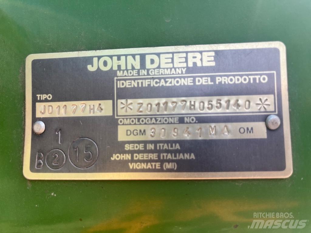 John Deere 1177 Mähdrescher