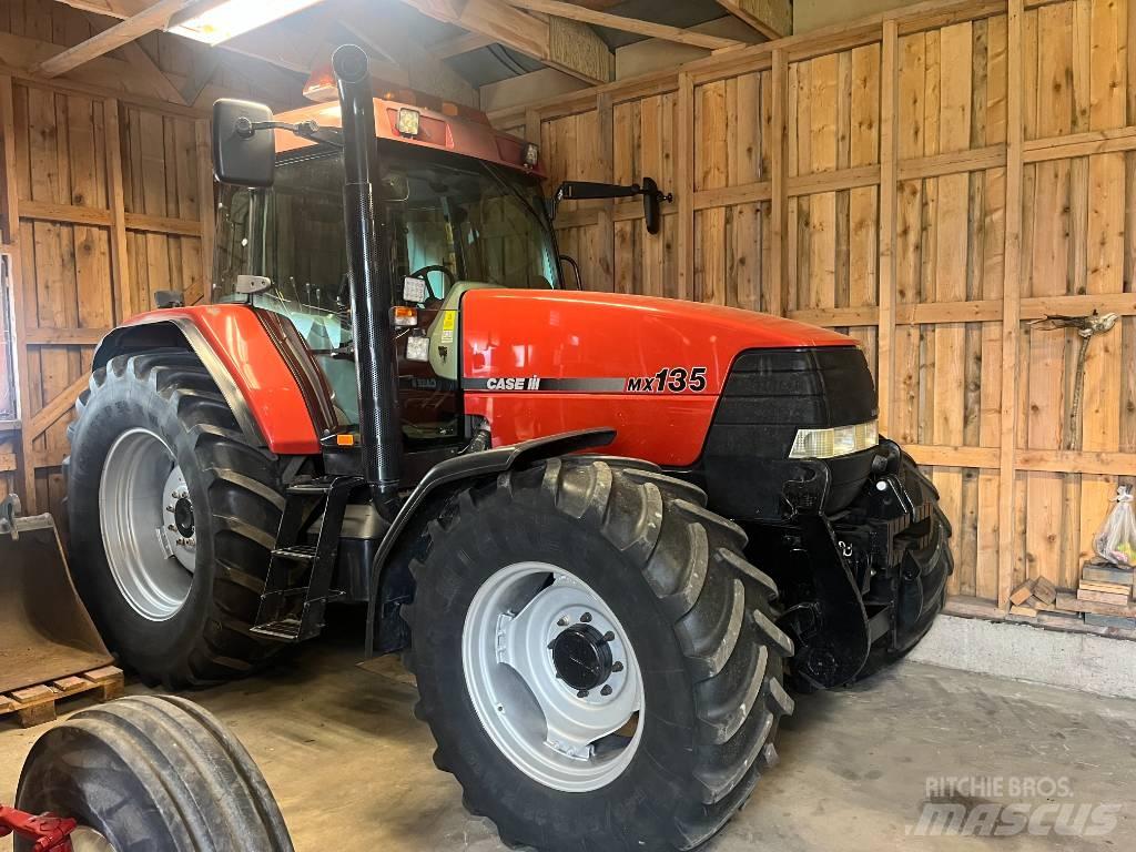 Case IH MX 135 Traktoren