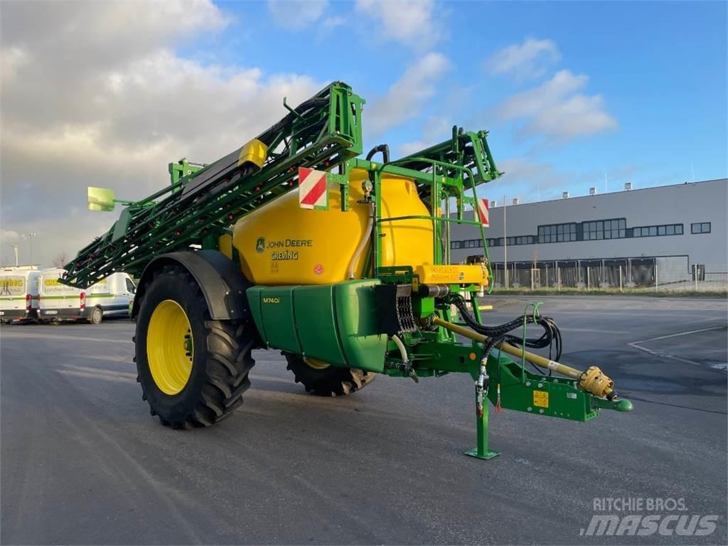 John Deere M740i Anhängespritzen