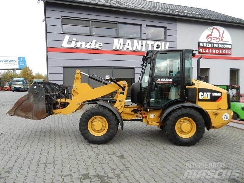 CAT ( CAT ) 906M Radlader