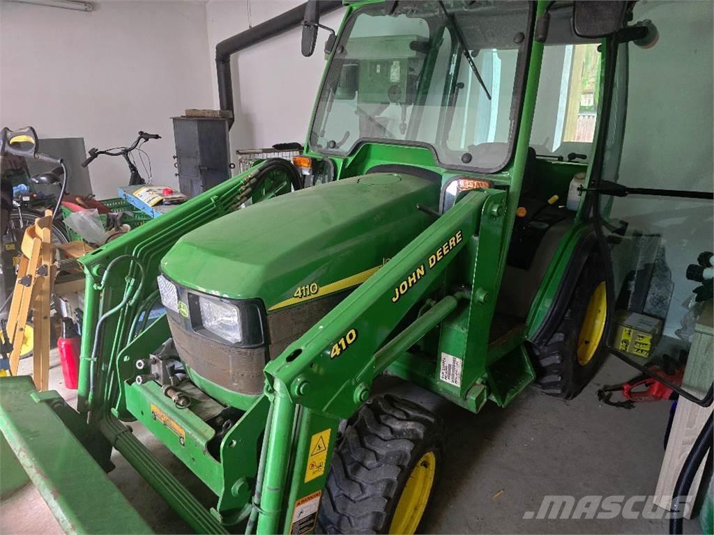 John Deere 4110 Traktoren