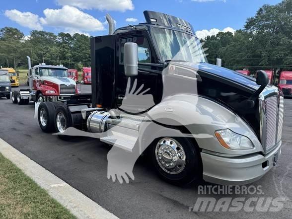 Kenworth T680 Sattelzugmaschinen