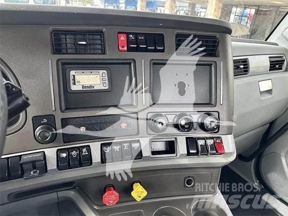 Kenworth T680 Sattelzugmaschinen