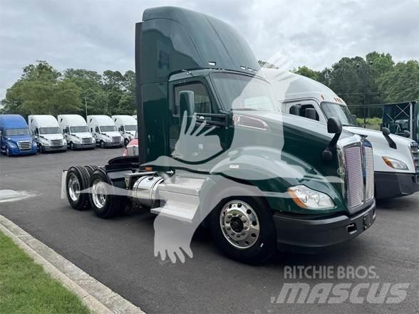 Kenworth T680 Tractor Units