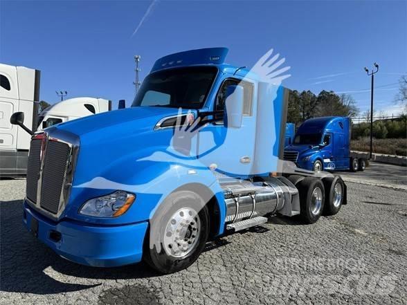 Kenworth T680 Sattelzugmaschinen