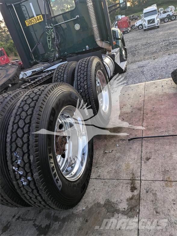 Kenworth T680 Sattelzugmaschinen