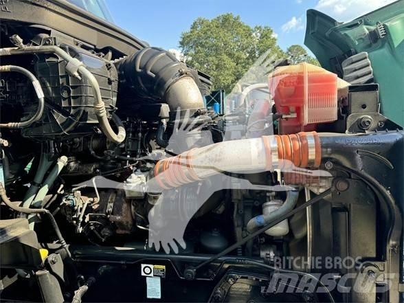 Kenworth T680 Sattelzugmaschinen