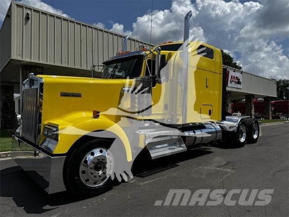 Kenworth W900 Sattelzugmaschinen