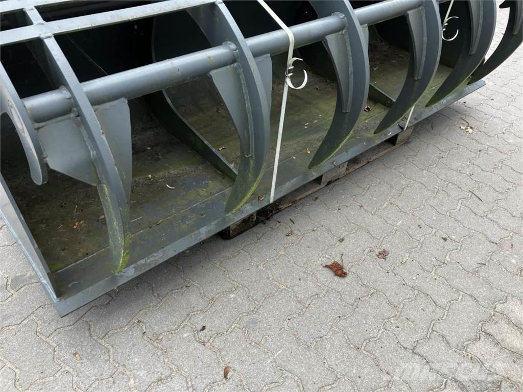 Kramer 2400 mm Frontladerzubehör