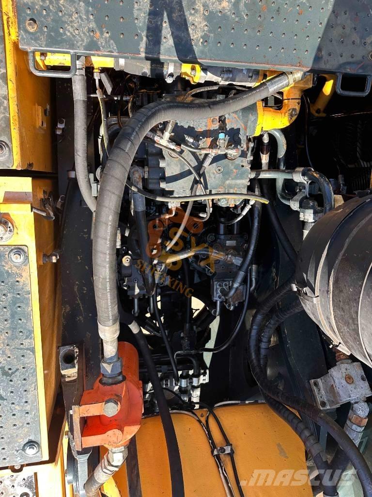 Hyundai Robex 520 VS Raupenbagger