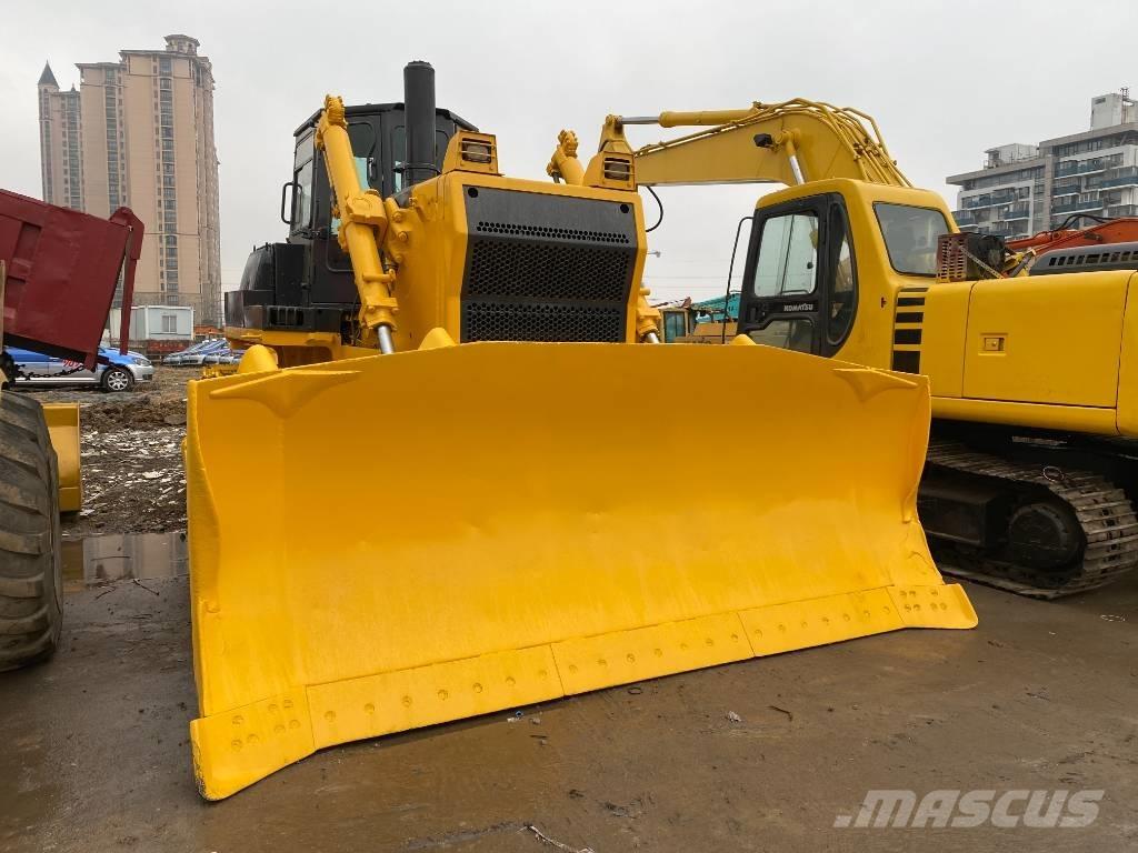 Shantui SD 32 Bulldozer