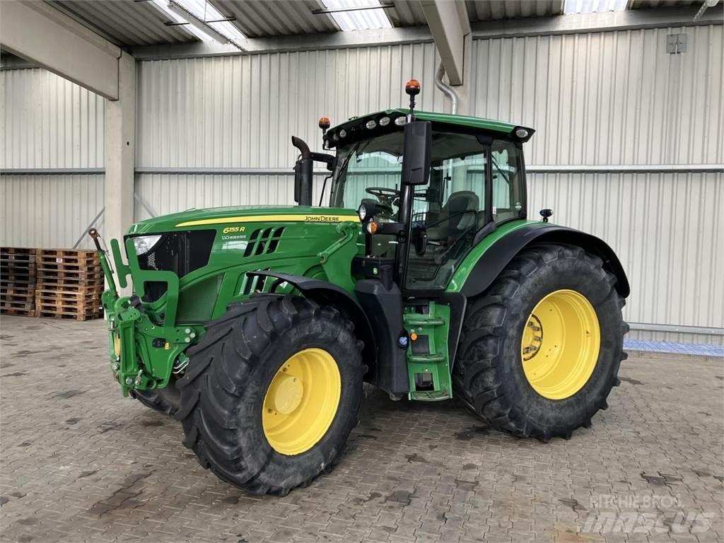 John Deere 6155R Traktoren