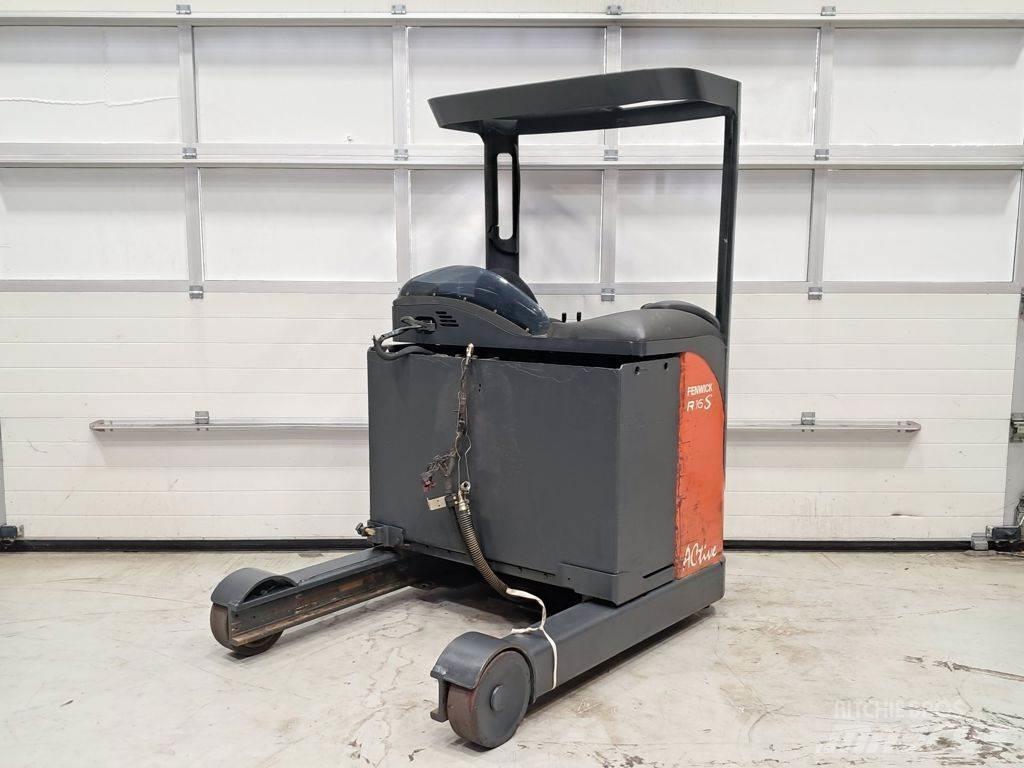 Linde R16 S HD Schubmaststapler