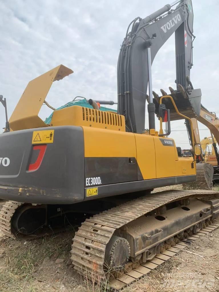 Volvo EC 300 D L Raupenbagger