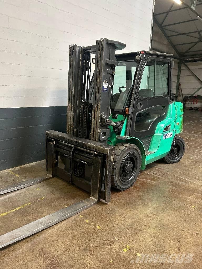 Mitsubishi FD 40 N Dieselstapler