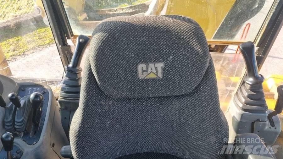 CAT 432 D 4x4 Baggerlader