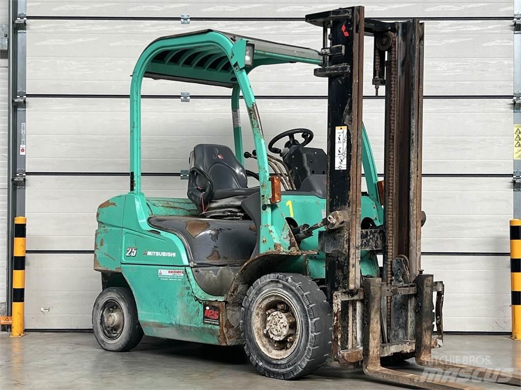 Mitsubishi FD25N Dieselstapler