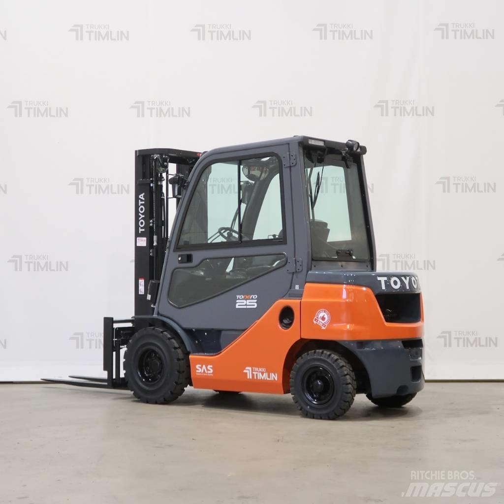 Toyota 52-8FDF25 Dieselstapler