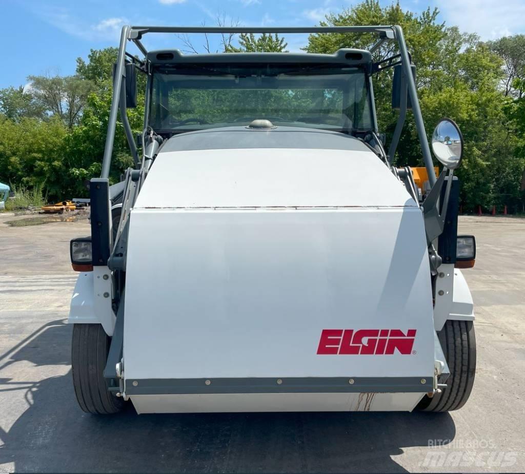 Elgin Pelican NP Kehrmaschine