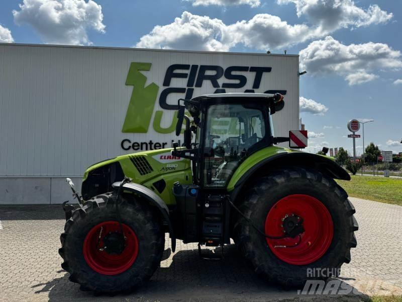 CLAAS AXION 830 Traktoren